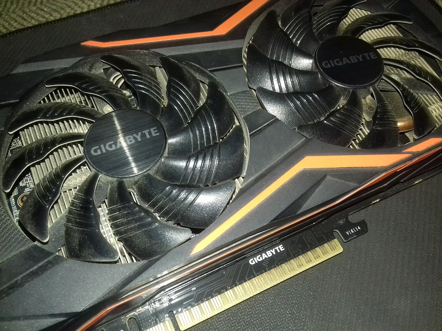 Is a 2 or 3 Fan GPU Better? And Do Single Fan GPUs Perform Worse? | cpugpunerds.com
