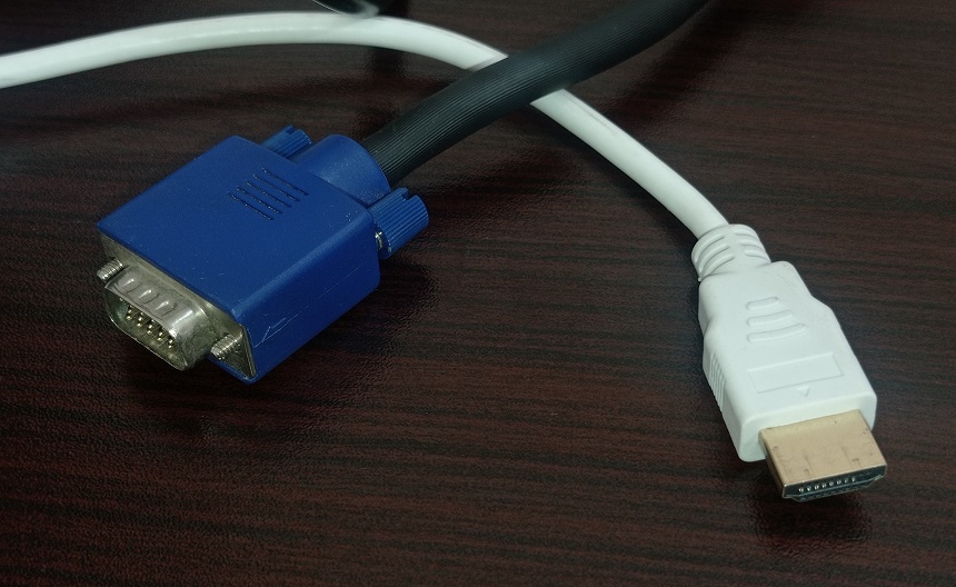 Why Do VGA Cables Have Screws? | cpugpunerds.com