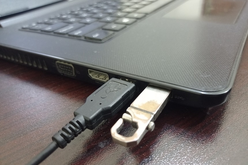 Solved: Why Is My Laptop Losing Battery When It’s Off? | cpugpunerds.com